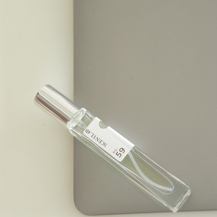 mochanstore.com COMBO NUOC HOA MINI NAM SCENTLAB TINH DAU THOM LAU LUU HUONG 8H NAM TINH CUON HUT LICH LAM 10ML NO.59 NO.69 1